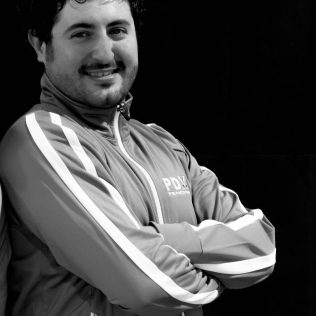 Photo of coach Hector De La Torre
